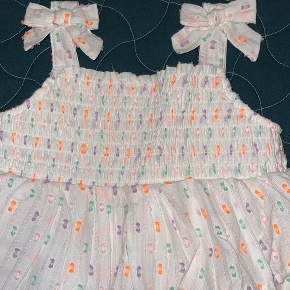 White flutter dress with silver and color details size 4t - Picture 3 of 7